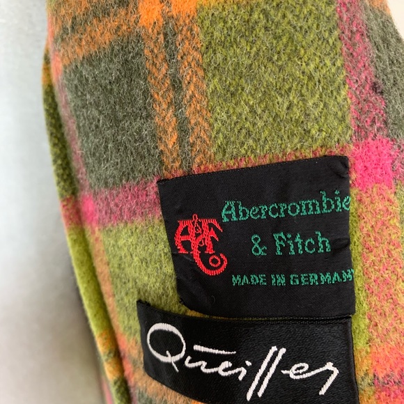 Abercrombie & Fitch Plaid Fitted wool blazer size small - Picture 11 of 13